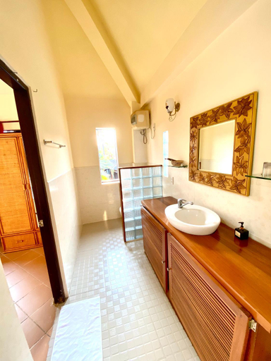 Others 4, Jaguar House, Phan Thiết