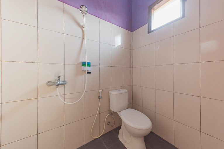 Bathroom 4