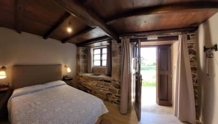 Bedroom 2, Finca La Cuevona de Guitiriz, Lugo