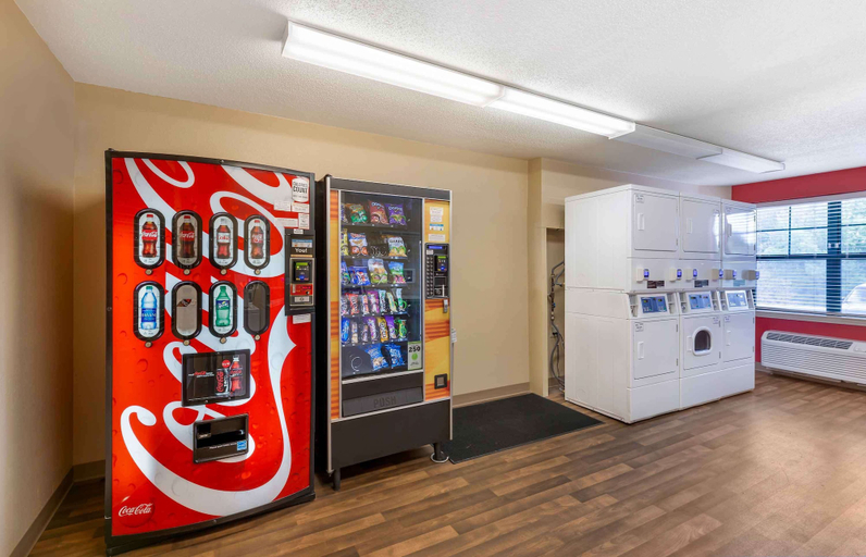 Food & Drinks 5, Extended Stay America Suites Akron Copley East, Summit