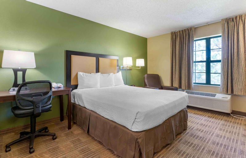 Bedroom 17