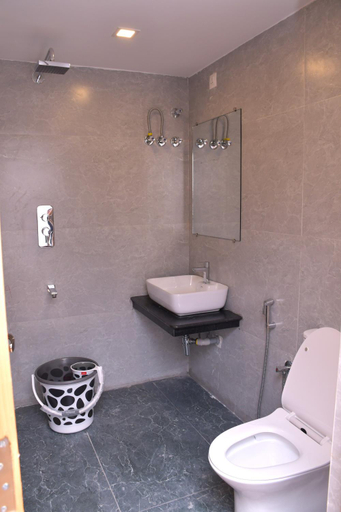 Bathroom 3, Hotel Bluestone, Chittoor