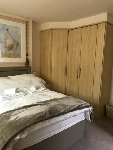 Others 3, Highview Bed and Breakfast, Gloucestershire