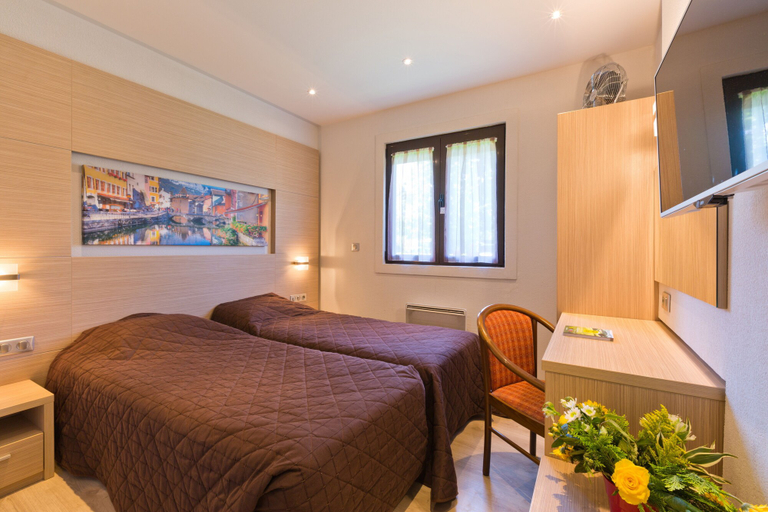 Bedroom 4, Alb'hotel Grill, Haute-Savoie