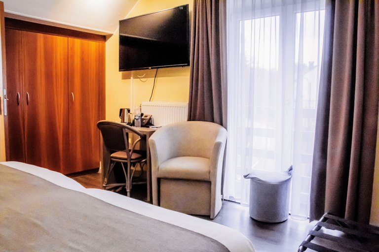 Bedroom 3, Hotel des postes, Luxembourg