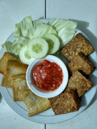 Food & Drinks 4, Puri Kesari Guest House, Denpasar