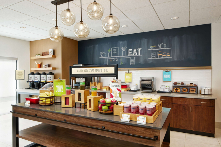 Food & Drinks 5, Hampton Inn & Suites Franklin Indianapolis, Johnson