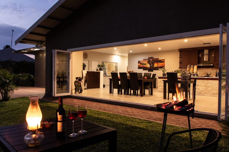 Facilities 2, Haus Mopanie, Tsumeb