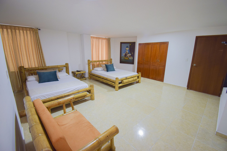 Others 5, Hotel Toledo Plaza, Armenia