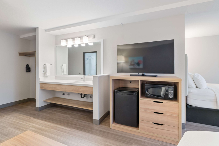 Bedroom 27