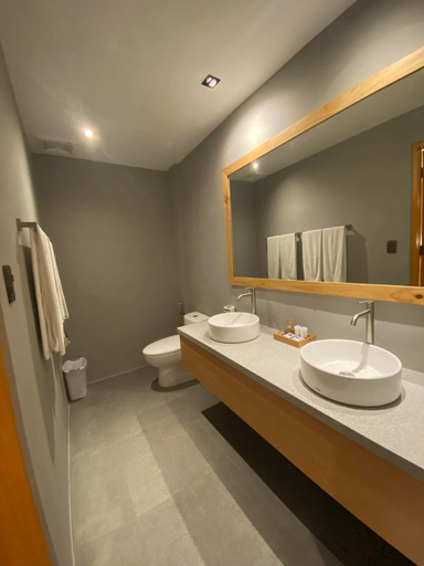 Bathroom 5, Mayfair Resort, Panglao