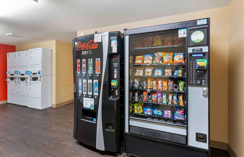 Food & Drinks 5, Extended Stay America Suites Livermore Airway Blvd, Alameda