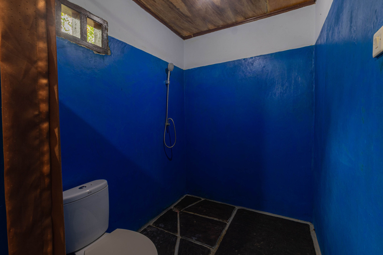 Bathroom 3, RR Homestay Kuta Lombok, Lombok
