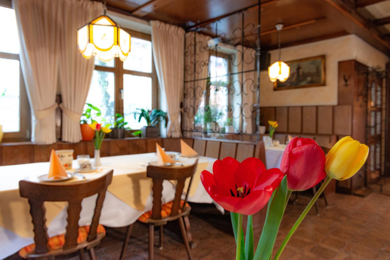 Food & Drinks, Goldener Schwan Hotel Garni, Neustadt an der Aisch-Bad Windsheim