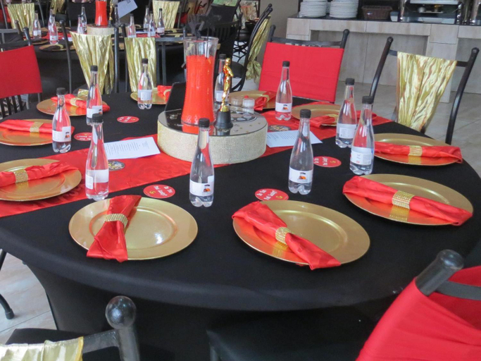 Food & Drinks 5, Bushmans Rock Country Lodge, City of Tshwane