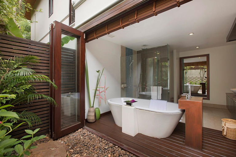 Bathroom 4, Dhevatara Cove, Ko Samui