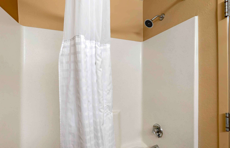 Bathroom 4, Extended Stay America Suites Virginia Beach Independence Blv, Virginia Beach