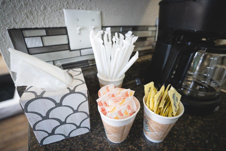 Food & Drinks, La Palma Guesthouse, Lubbock