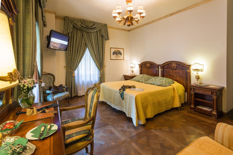 Bedroom 10