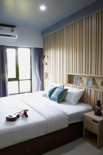 Bedroom 13