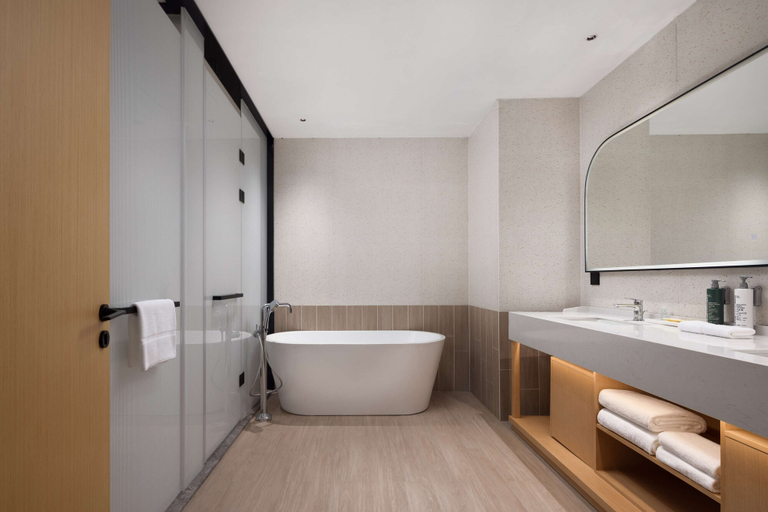 Bathroom 4, Hilton Garden Inn Rizhao High-Tech Zone, Rizhao