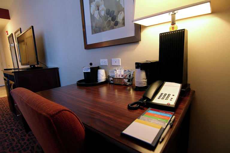 Others 5, Hampton Inn & Suites Grand Forks, Grand Forks