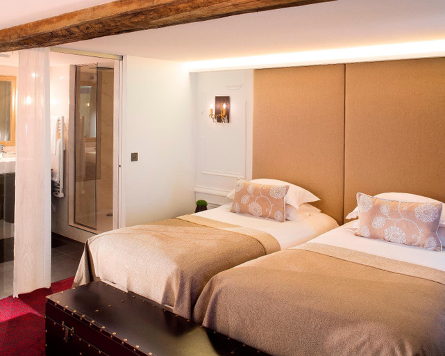 Bedroom 2, Hotel Moliere, Paris