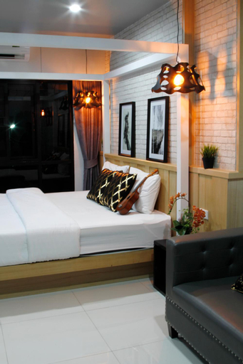 Bedroom 8