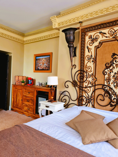 Bedroom 5, Châtellerie de Schoebeque, Nord