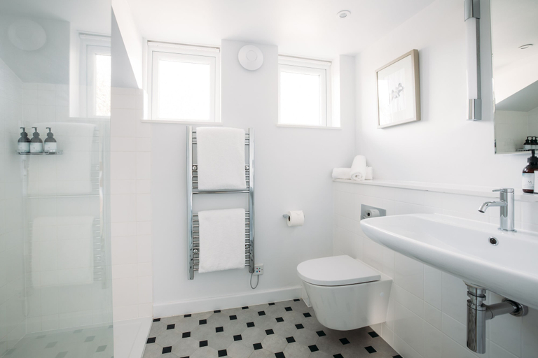 Bathroom 4, Hotel Meudon, Cornwall