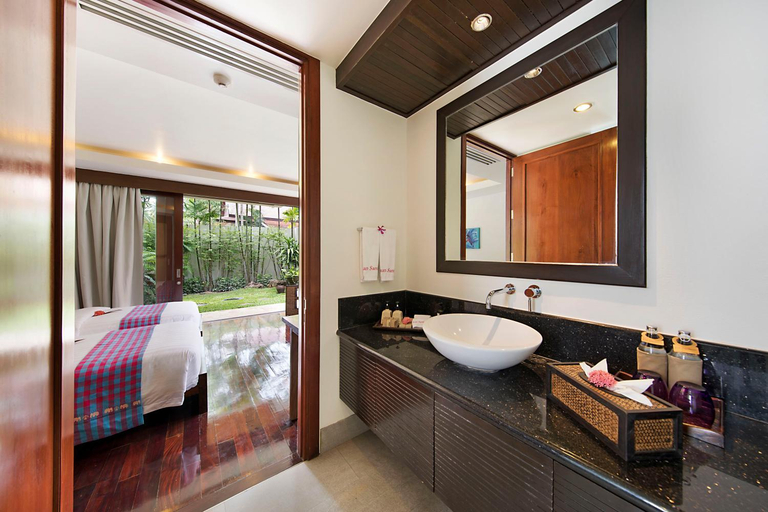 Bathroom 3, Dhevatara Cove, Ko Samui