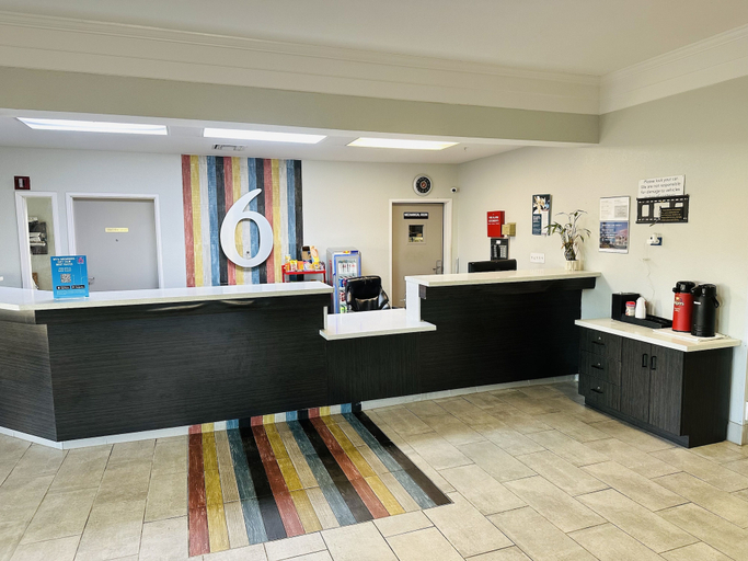 Others 3, Motel 6 Mobile, AL – Airport Blvd, Mobile