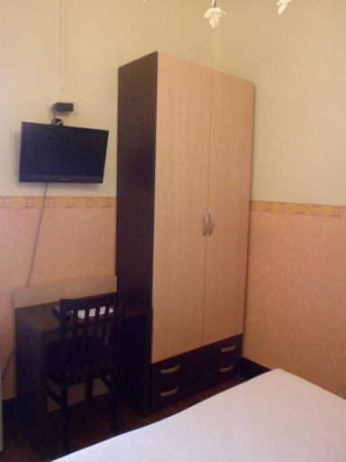 Bedroom 3, Liberty, Imperia