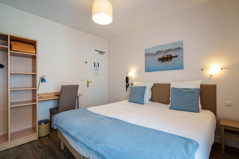 Bedroom 9