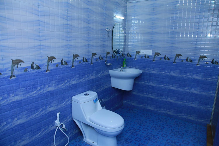 Bathroom, Marari adonis beach villa, Alappuzha