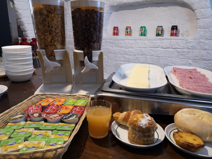 Food & Drinks 5, Hotel Nazareth, Lisbon