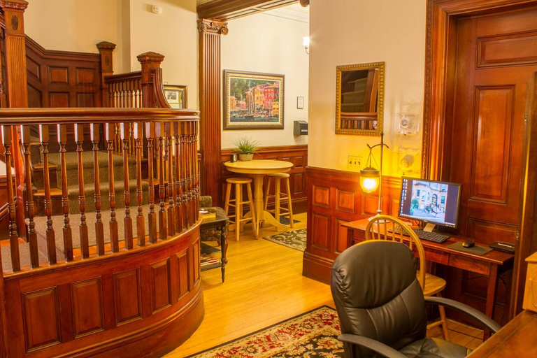 Others 5, Beacon Inn 1087, Boston