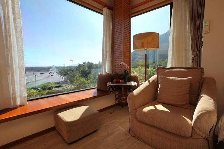 Others 5, Crossing the Rainbow Bridge Bed & Breakfast, Hualien
