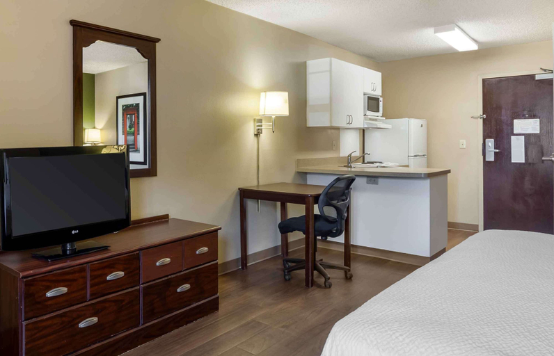 Bedroom 2, Extended Stay America Suites Oklahoma City NW Expressway, Oklahoma