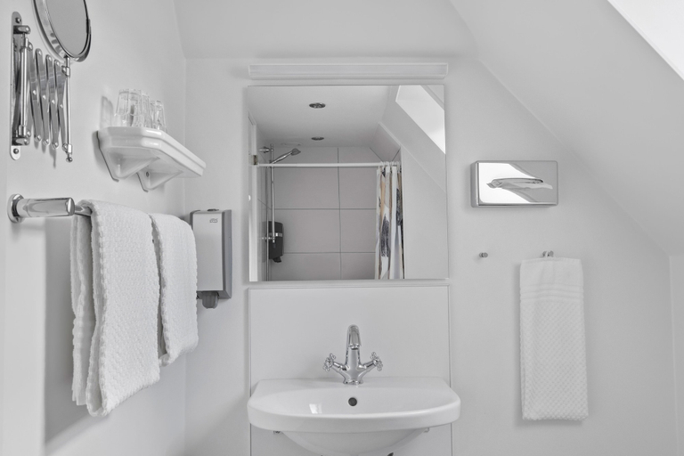 Bathroom 4, Gl. Skovridergaard, Silkeborg