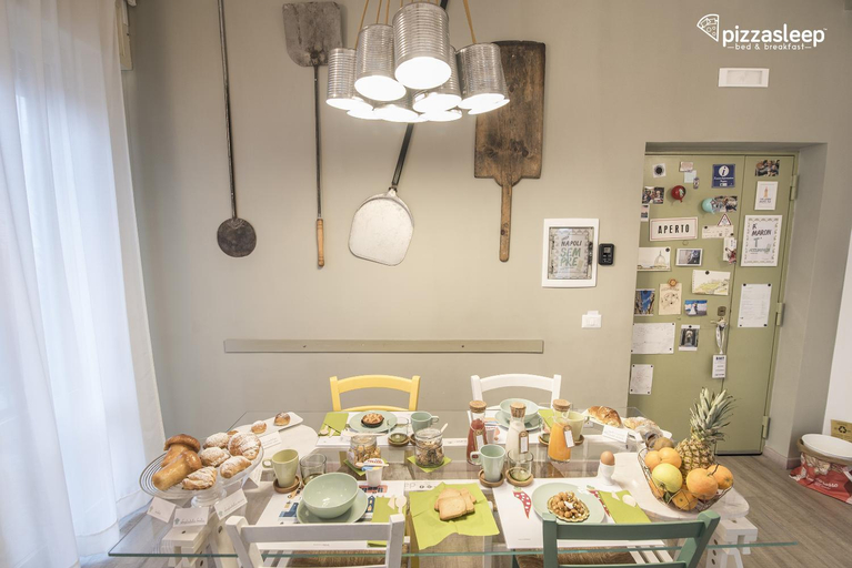 Food & Drinks 4, PizzaSleep B&B, Napoli