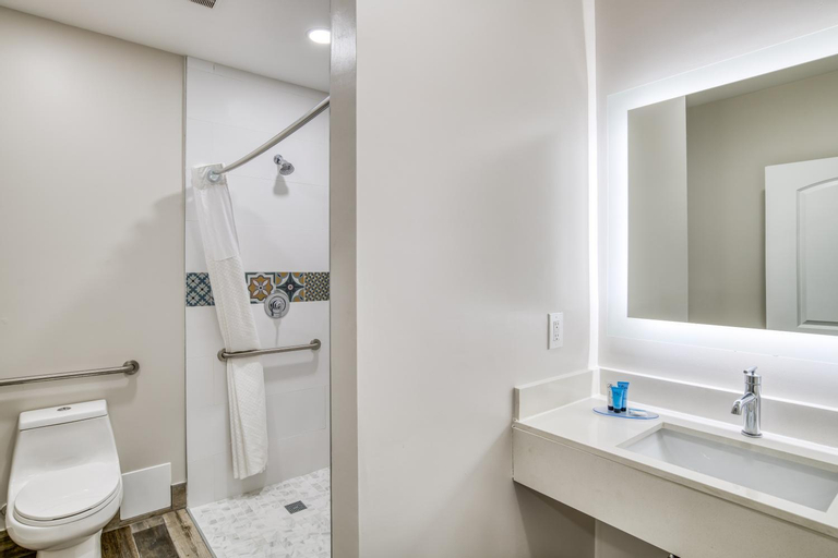 Bathroom 5