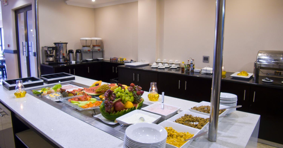 Food & Drinks 5, Hampshire Hotel, iLembe