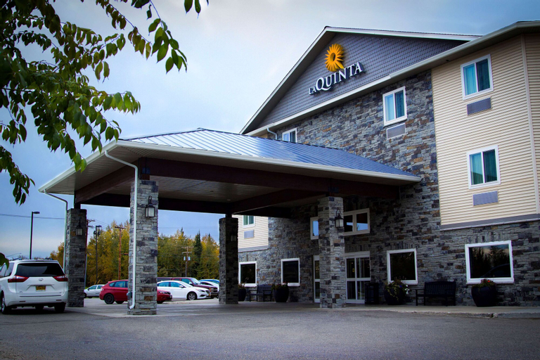 La Quinta Inn & Suites by Wyndham Fairbanks Airport, Fairbanks North Star