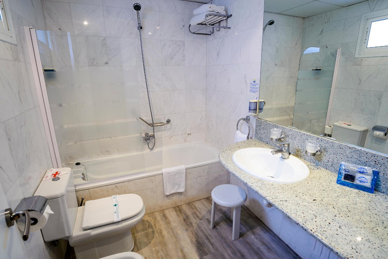 Bathroom 5, Avenida, Alicante