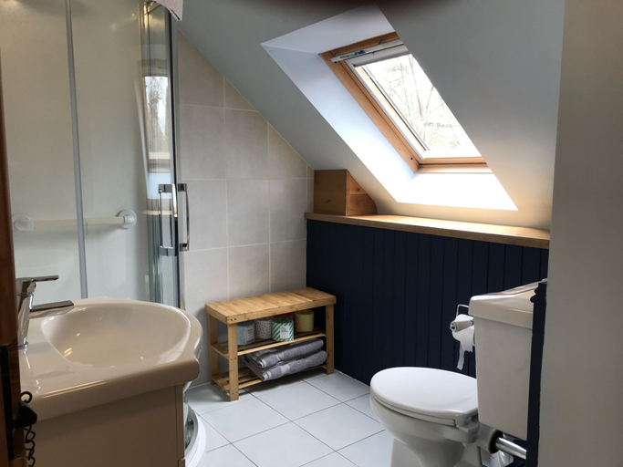 Bathroom 3, Riverlea Coach House, Perthshire and Kinross