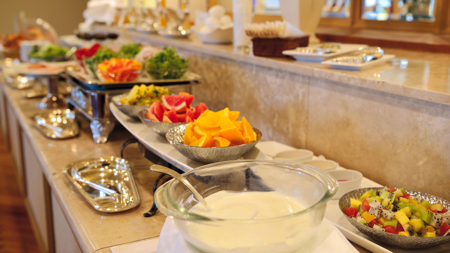 Food & Drinks 14