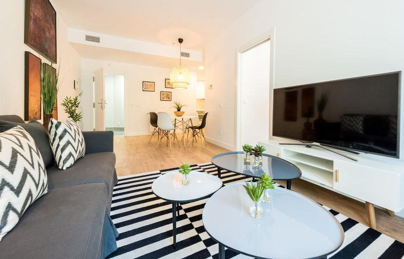 Bedroom 2, Plaza Espana Skyline, Madrid