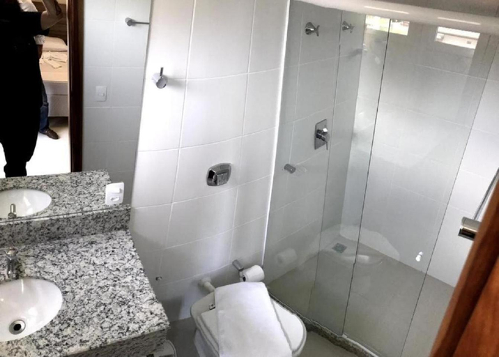Bathroom, Serra Linda Hotel, Serra