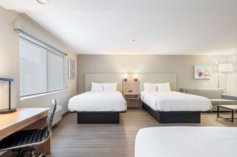 Bedroom 9